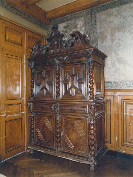 buffet - © Ministère de la Culture (France), Conservation des antiquités et des objets d’art de Vendée – Tous droits réservés