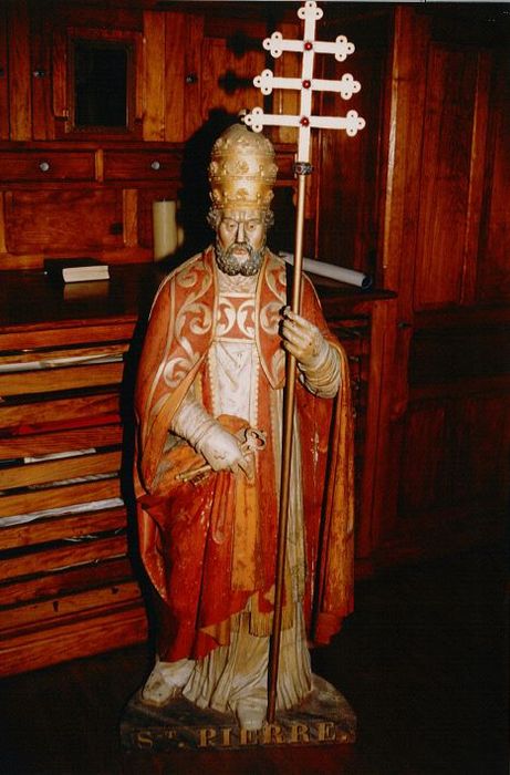 statue : Saint Pierre pape - © Ministère de la Culture (France), Conservation des antiquités et des objets d’art de Vendée – Tous droits réservés