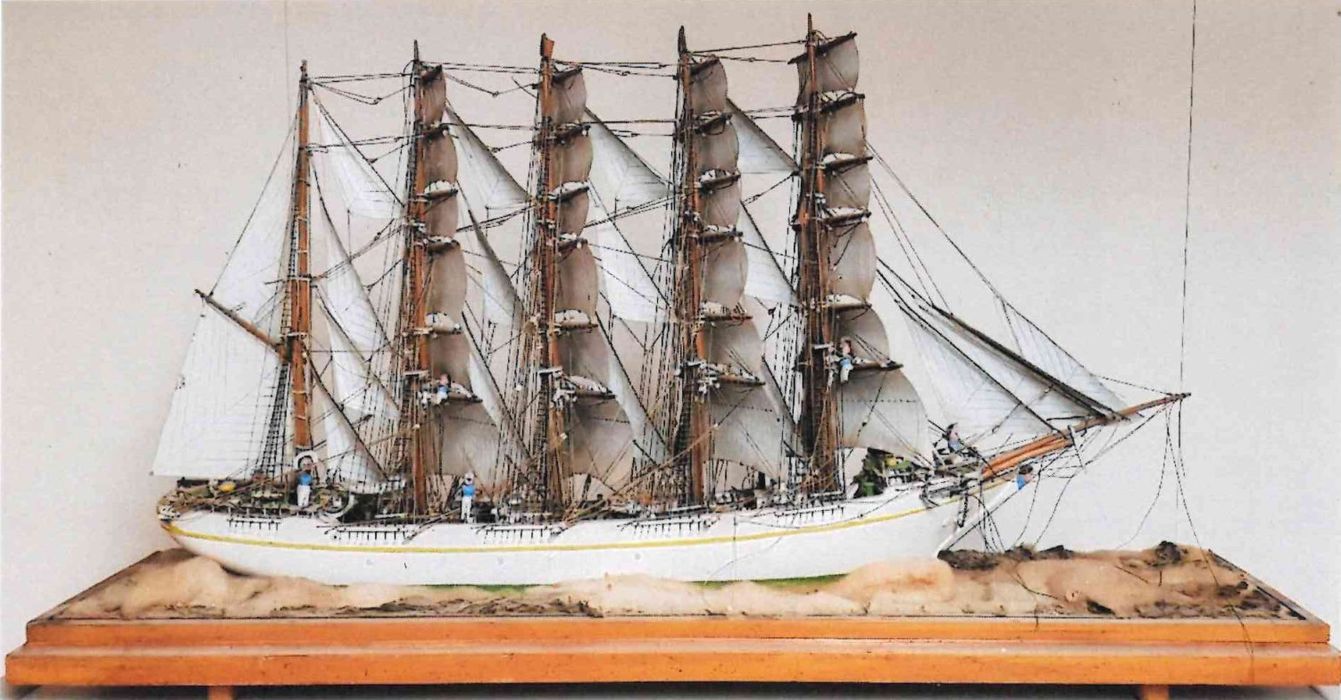maquette du cinq-mâts-barque France I