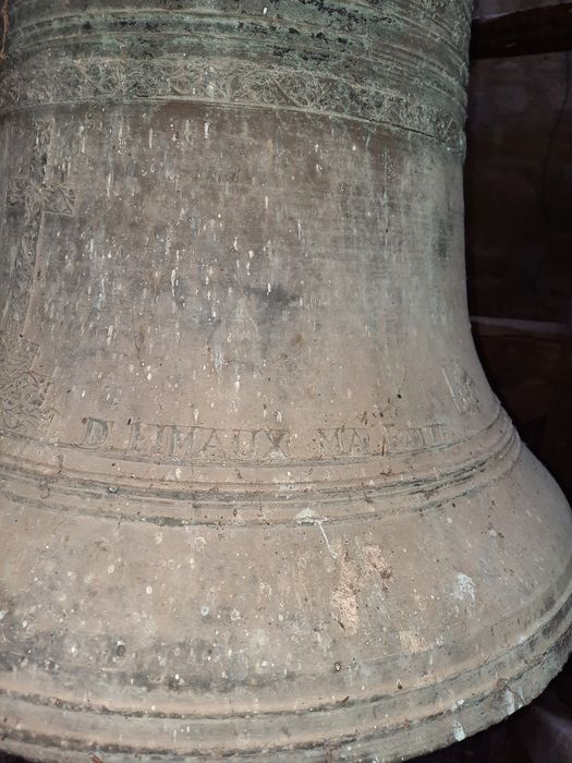cloche, détail de l’inscription