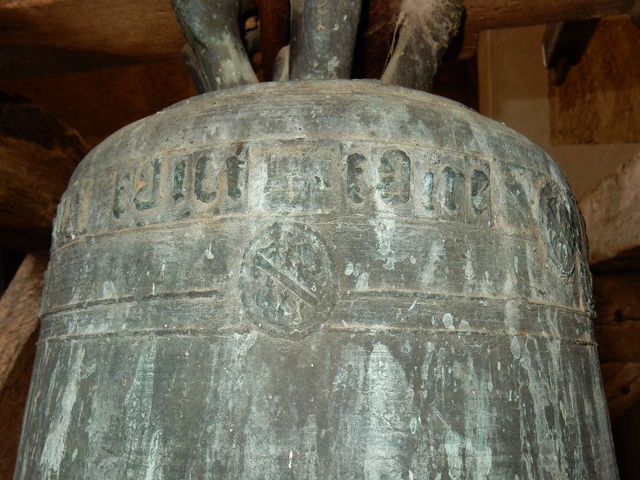 cloche dite pierre, détail de l’inscription