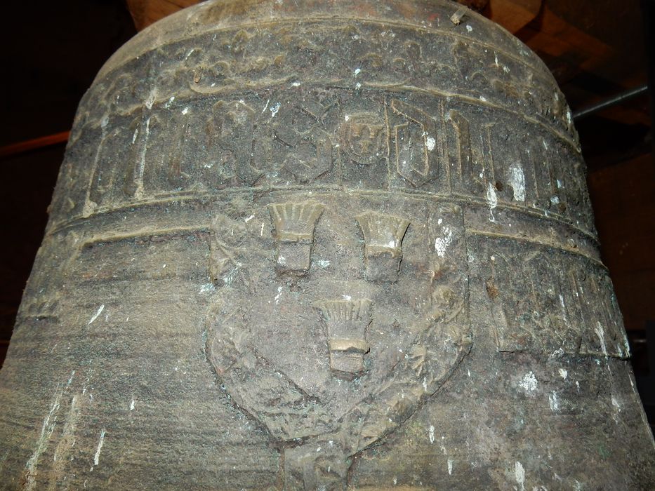 cloche, détail de l’inscription