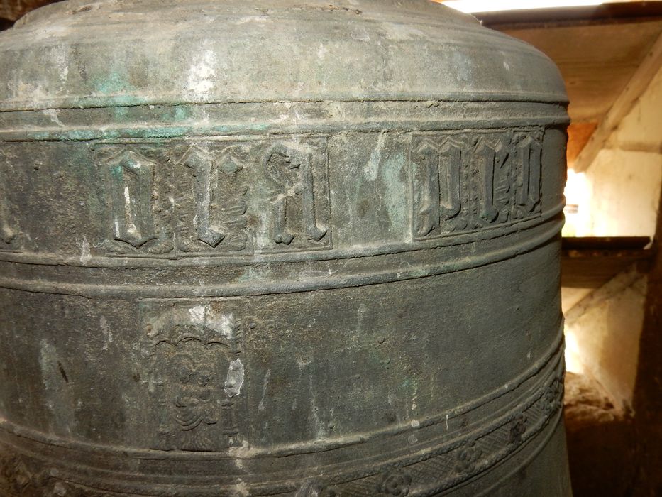 cloche, détail de l'inscription