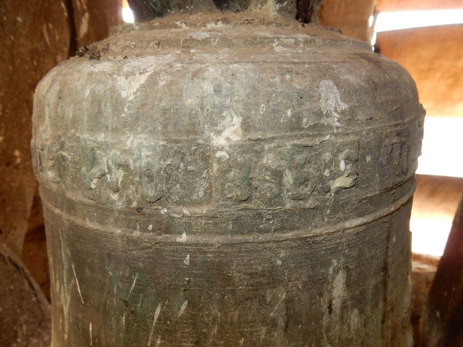 cloche, détail de l'inscription