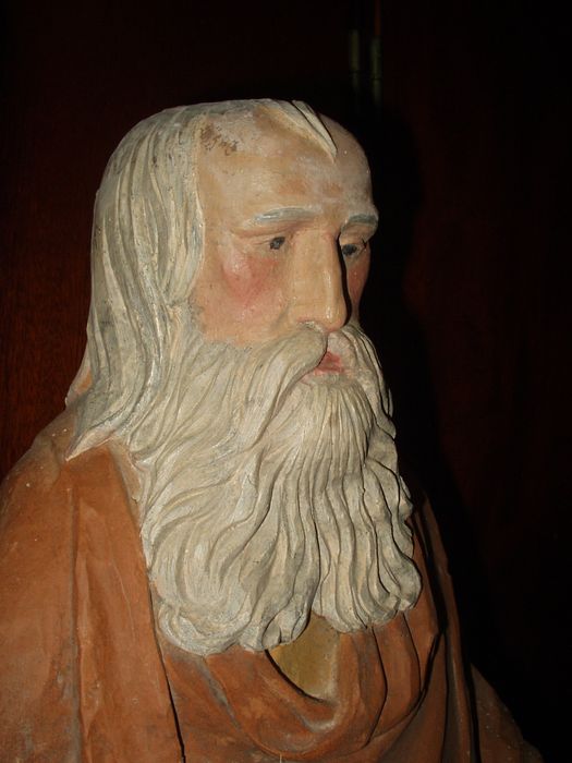 statue : Saint sans attribut (saint Paul ?), vue partielle