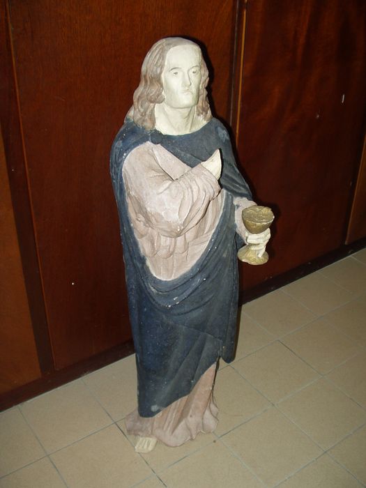 statue : Saint Jean
