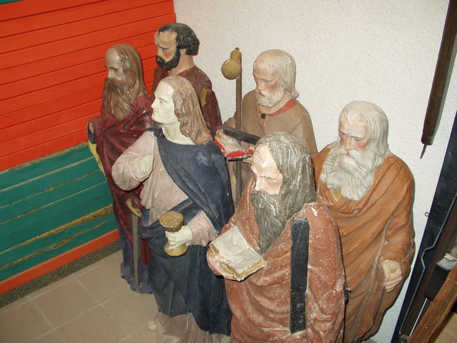 statues : Saint André, saint Jean, saint Pierre, saint Jacques, saint Paul, saint non identifié