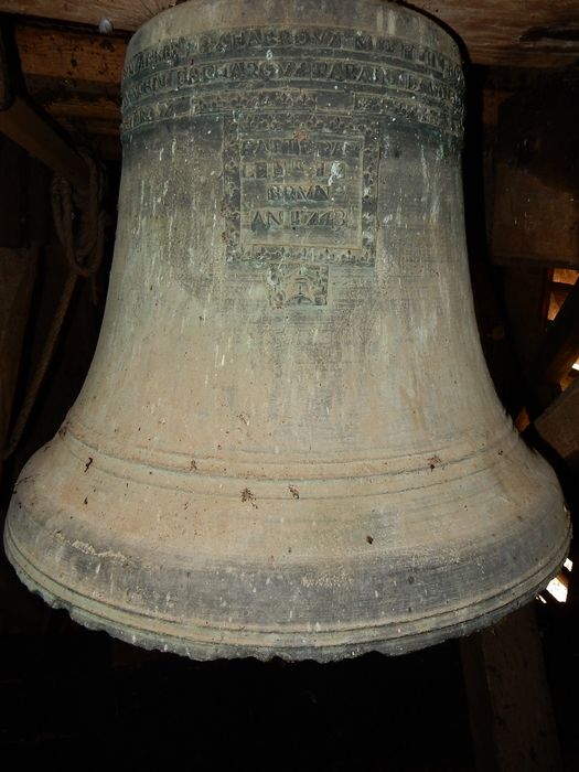 cloche - © Ministère de la Culture (France), Conservation des antiquités et des objets d’art de la Vienne – Tous droits réservés