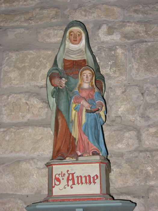 groupe sculpté : Sainte Anne et la Vierge - © Ministère de la Culture (France), Conservation des antiquités et des objets d’art de la Vienne – Tous droits réservés 