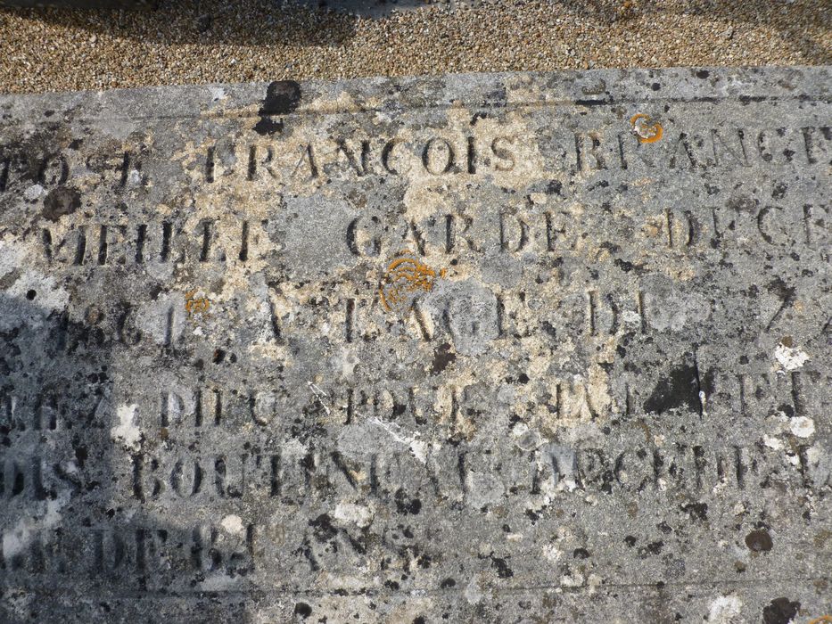 dalle funéraire de François Branger, détail des inscriptions