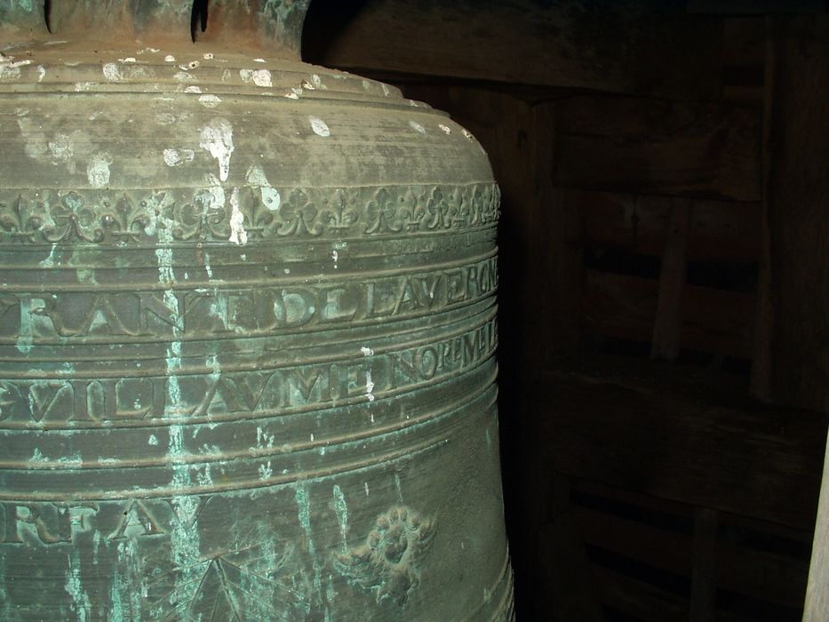 cloche, détail de l'inscription