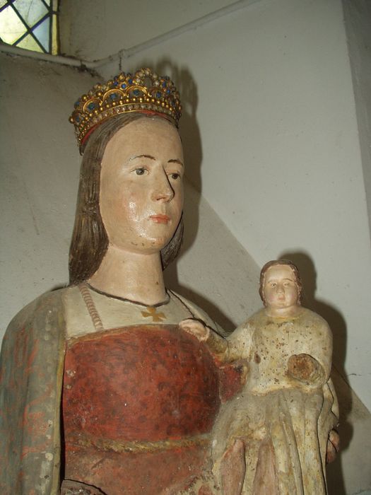 statue : Vierge à l'Enfant, vue partielle