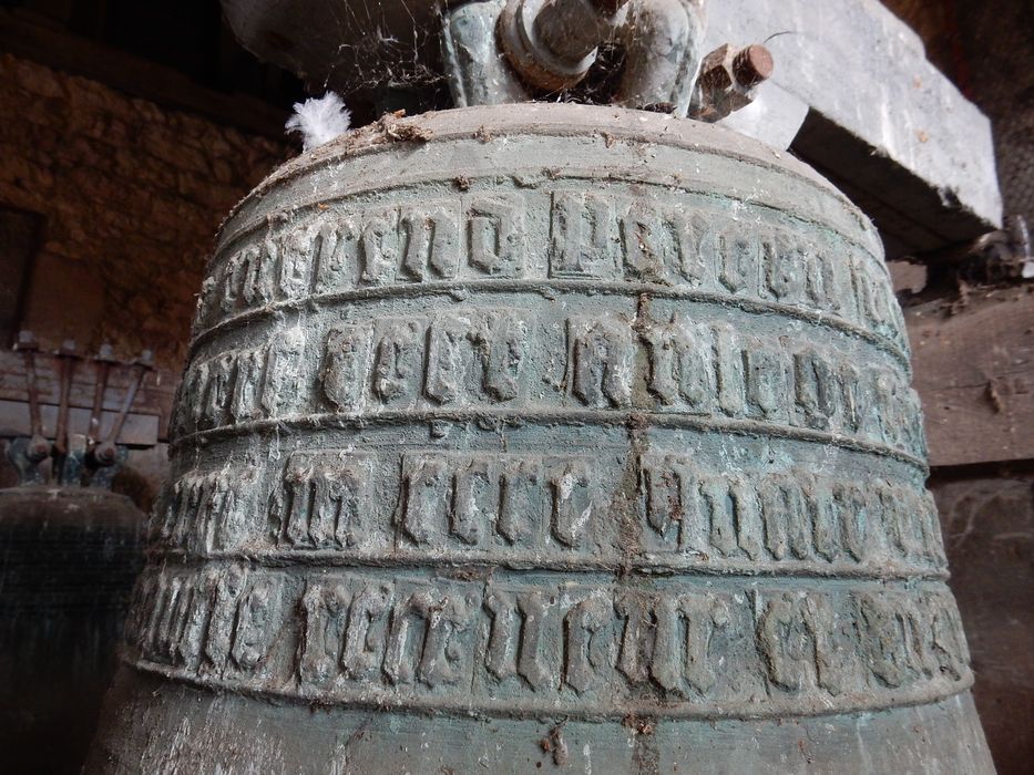 cloche, détail de l'inscription