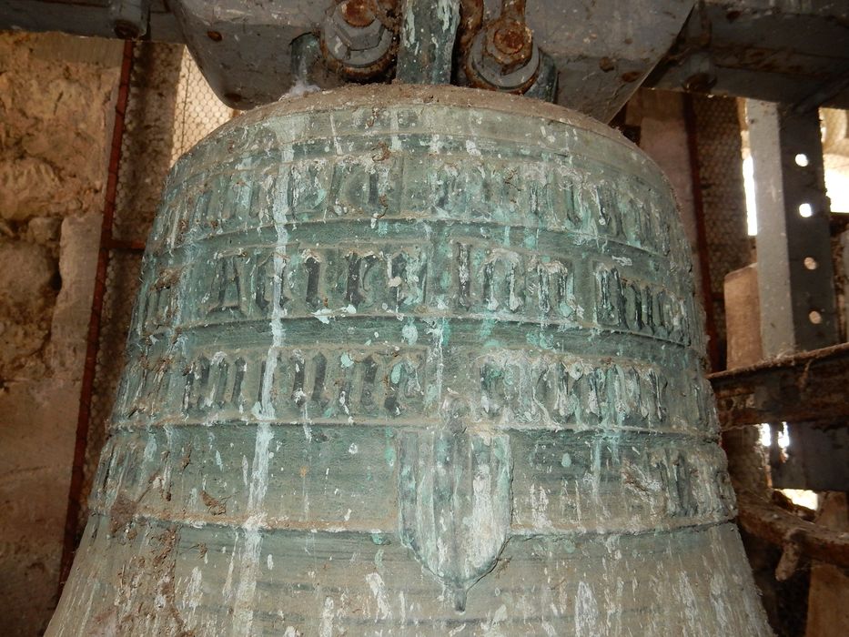 cloche, détail de l'inscription