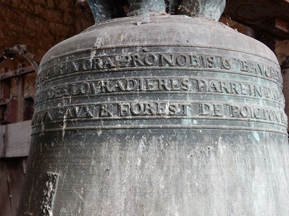 cloche, détail de l'inscription