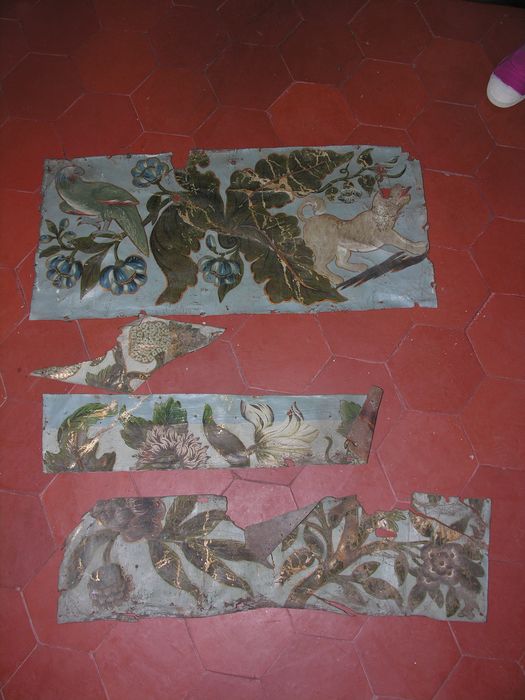 garniture architecturale (fragments de décor mural)