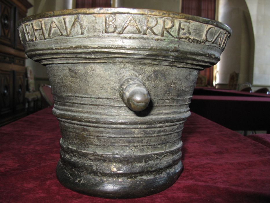 mortier n°2 - © Ministère de la Culture (France), Conservation des antiquités et des objets d’art de la Vienne – Tous droits réservés