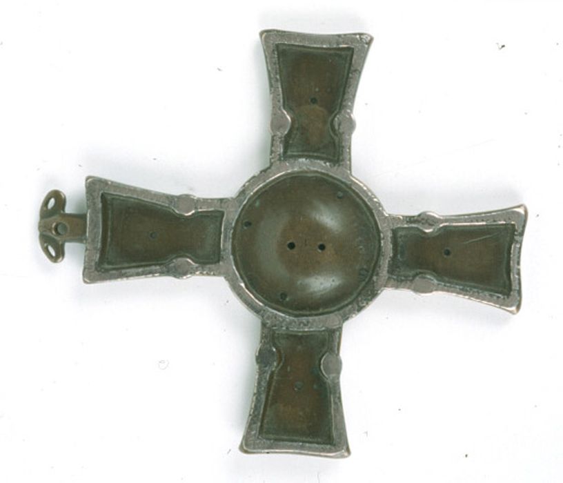 croix de sainte Radegonde - © Ministère de la Culture (France), Conservation des antiquités et des objets d’art de la Vienne – Tous droits réservés 