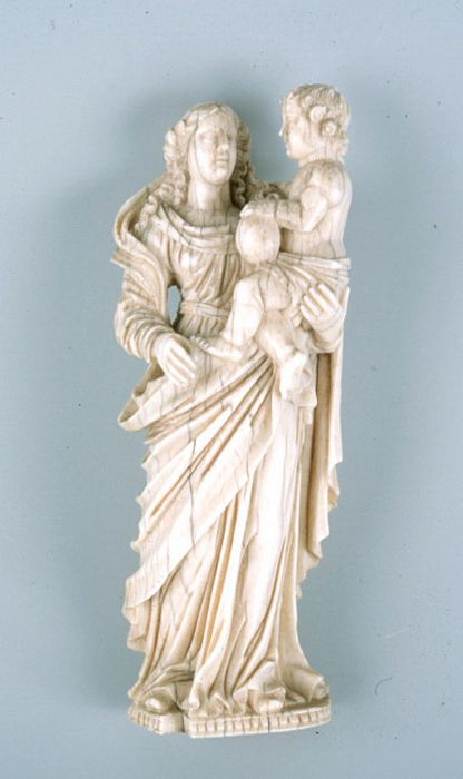 statue (statuette) : Vierge à l'Enfant - © Ministère de la Culture (France), Conservation des antiquités et des objets d’art de la Vienne – Tous droits réservés 