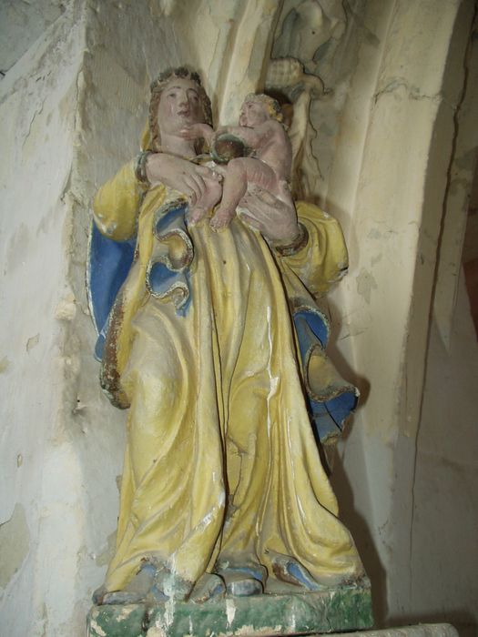 Statue : Vierge à l'Enfant