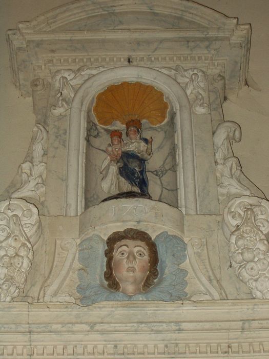 Statue : Vierge à l'Enfant