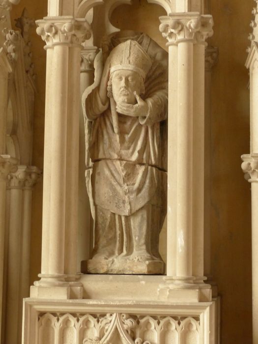 statue : Saint Denis