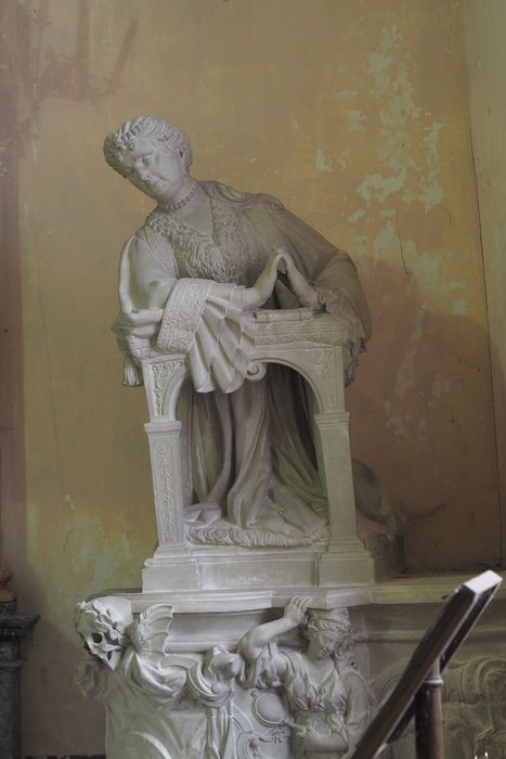 statue : Marie Charlotte de Lavaulx