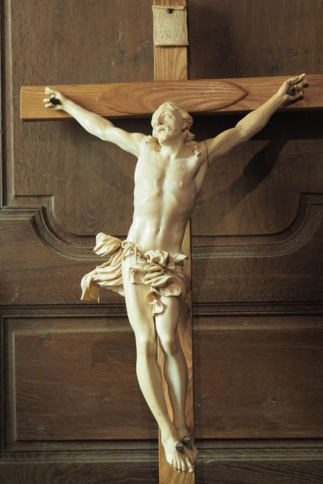 statuette : Christ en croix - © Ministère de la Culture (France), Conservation des antiquités et des objets d’art des Vosges – Tous droits réservés 