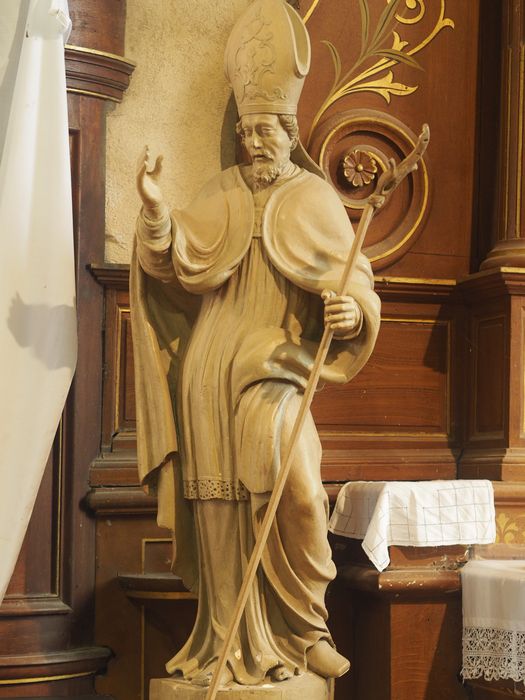 statue : Saint Brice