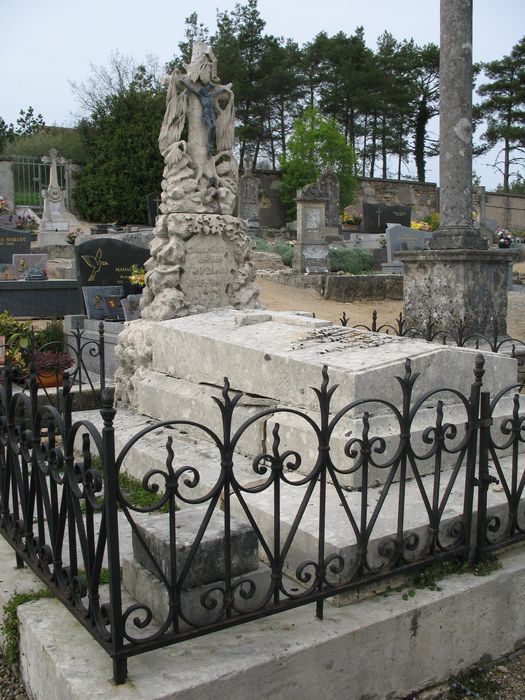 tombeau : caveau de la famille Gamas