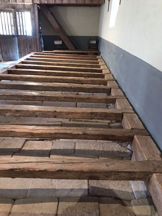 bancs de fidèles