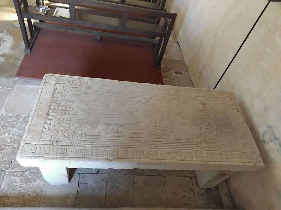dalle funéraire de Nicolas de Raigecourt, écuyer mort le 12 décembre 1483