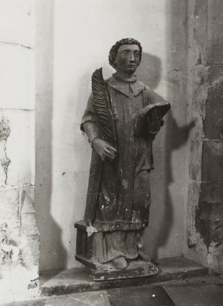 statue : Saint Laurent