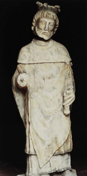 statue : Saint Louis