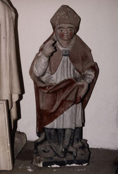 statue : Saint évêque bénissant - © Ministère de la Culture (France), Conservation des antiquités et objets d'art de l'Yonne, tous droits réservés