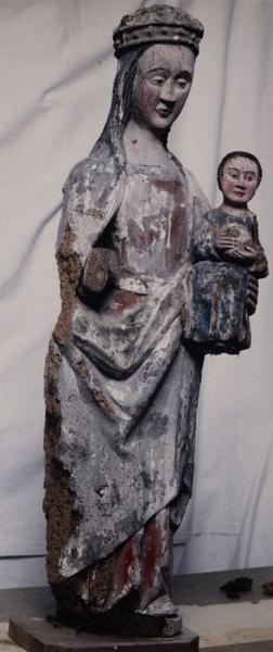 statue : Vierge à l'Enfant - © Ministère de la Culture (France), Conservation des antiquités et objets d'art de l'Yonne, tous droits réservés