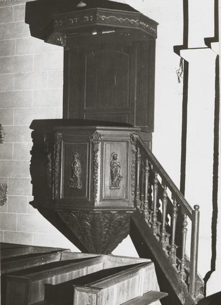 chaire à prêcher - © Ministère de la Culture (France), Conservation des antiquités et objets d'art de l'Yonne, tous droits réservés