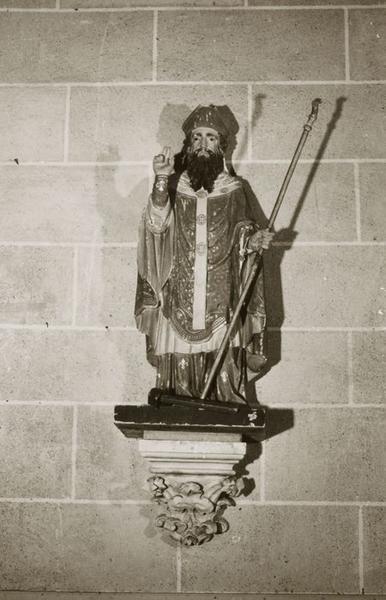 statue : Saint Eloi - © Ministère de la Culture (France), Conservation des antiquités et objets d'art de l'Yonne, tous droits réservés
