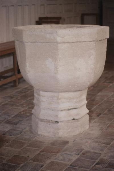 fonts baptismaux