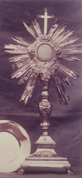 ostensoir - © Ministère de la Culture (France), Conservation des antiquités et objets d'art de l'Yonne, tous droits réservés