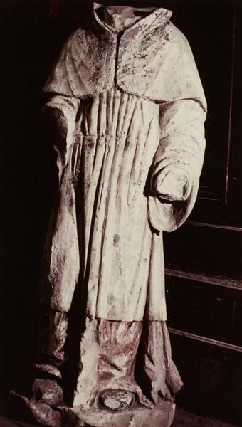 statue : Diacre - © Ministère de la Culture (France), Conservation des antiquités et objets d'art de l'Yonne, tous droits réservés