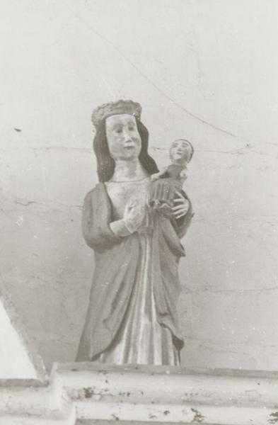 statue (statuette) : Vierge à l'Enfant - © Ministère de la Culture (France), Conservation des antiquités et objets d'art de l'Yonne, tous droits réservés