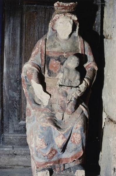 statue : Sedes Sapientiae