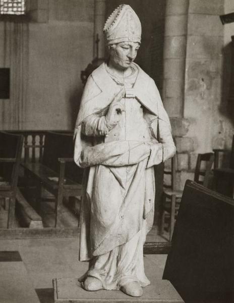 statue ; socle : Saint évêque - © Ministère de la Culture (France), Conservation des antiquités et objets d'art de l'Yonne, tous droits réservés