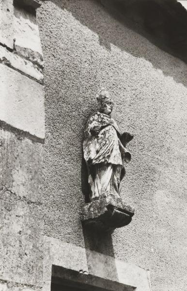statue : Saint évêque
