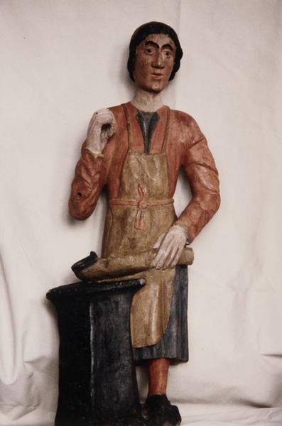 statue (statuette) : Saint Eloi - © Ministère de la Culture (France), Conservation des antiquités et objets d'art de l'Yonne, tous droits réservés