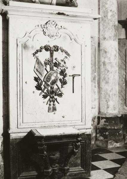lambris de revêtement - © Ministère de la Culture (France), Conservation des antiquités et objets d'art de l'Yonne, tous droits réservés
