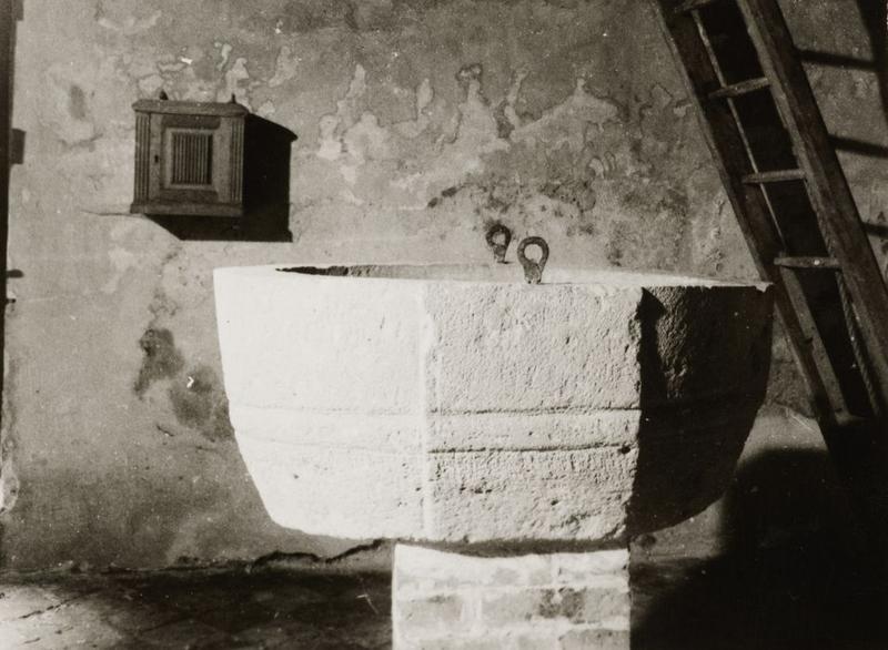 fonts baptismaux - © Ministère de la Culture (France), Conservation des antiquités et objets d'art de l'Yonne, tous droits réservés
