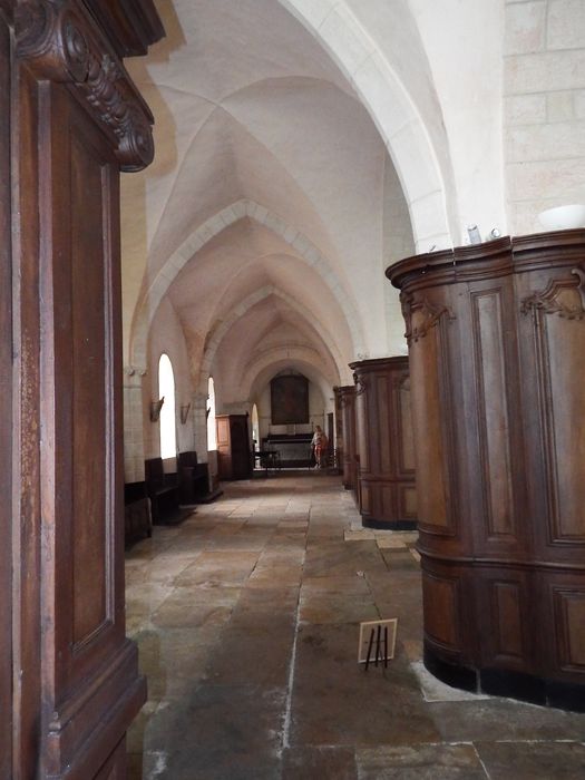 Eglise Saint-Jacques : Bas-côté nord, vue générale