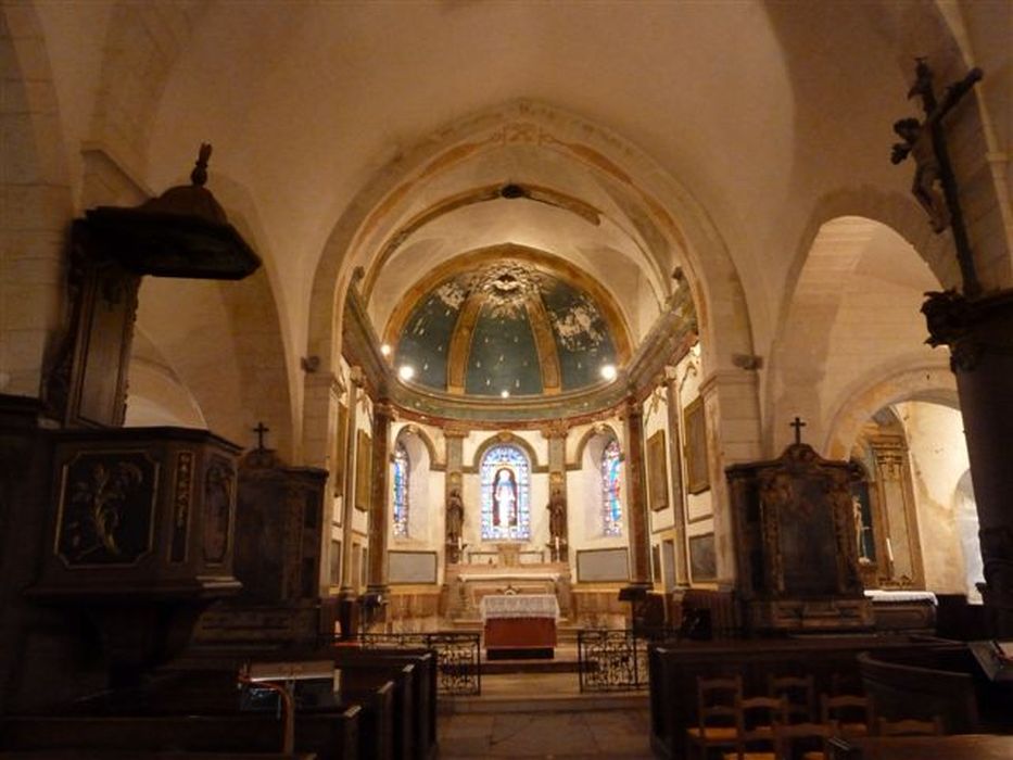 Eglise Saint-Jacques : Choeur, vue générale